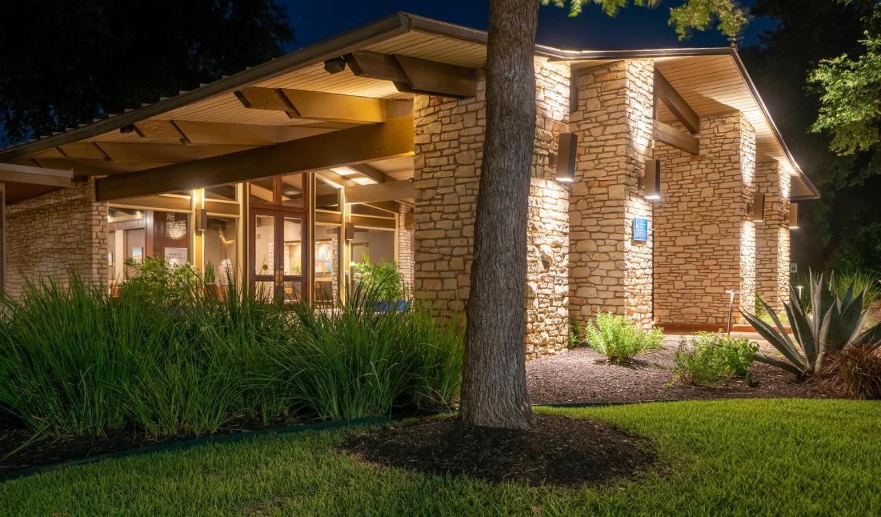 Lakeway Resort & Spa Exterior photo